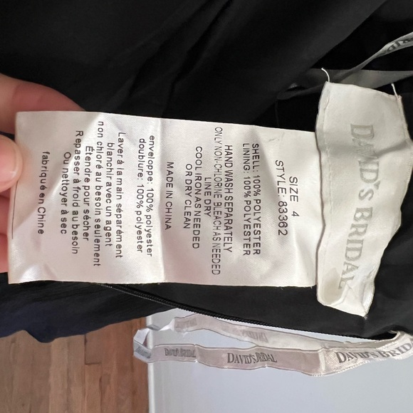 David’s Bridal Short Spaghetti Strap/Strapless Pleated Dress in Crinkle Chiffon - Picture 6 of 6